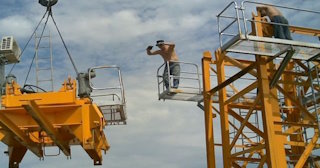 Демонтаж башенного крана в Саянске - услуги по демонтажу от Сварной-Сск от 1548 руб.