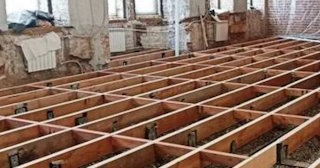 Демонтаж деревянных перекрытий - Качественные услуги в Саянске от Сварной-Сск от 723 руб.