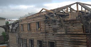 Демонтаж деревянных конструкций в Саянске - расценки от 1032 рублей - Сварной-Сск
